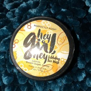 Perfectly posh hey girl hey face mask